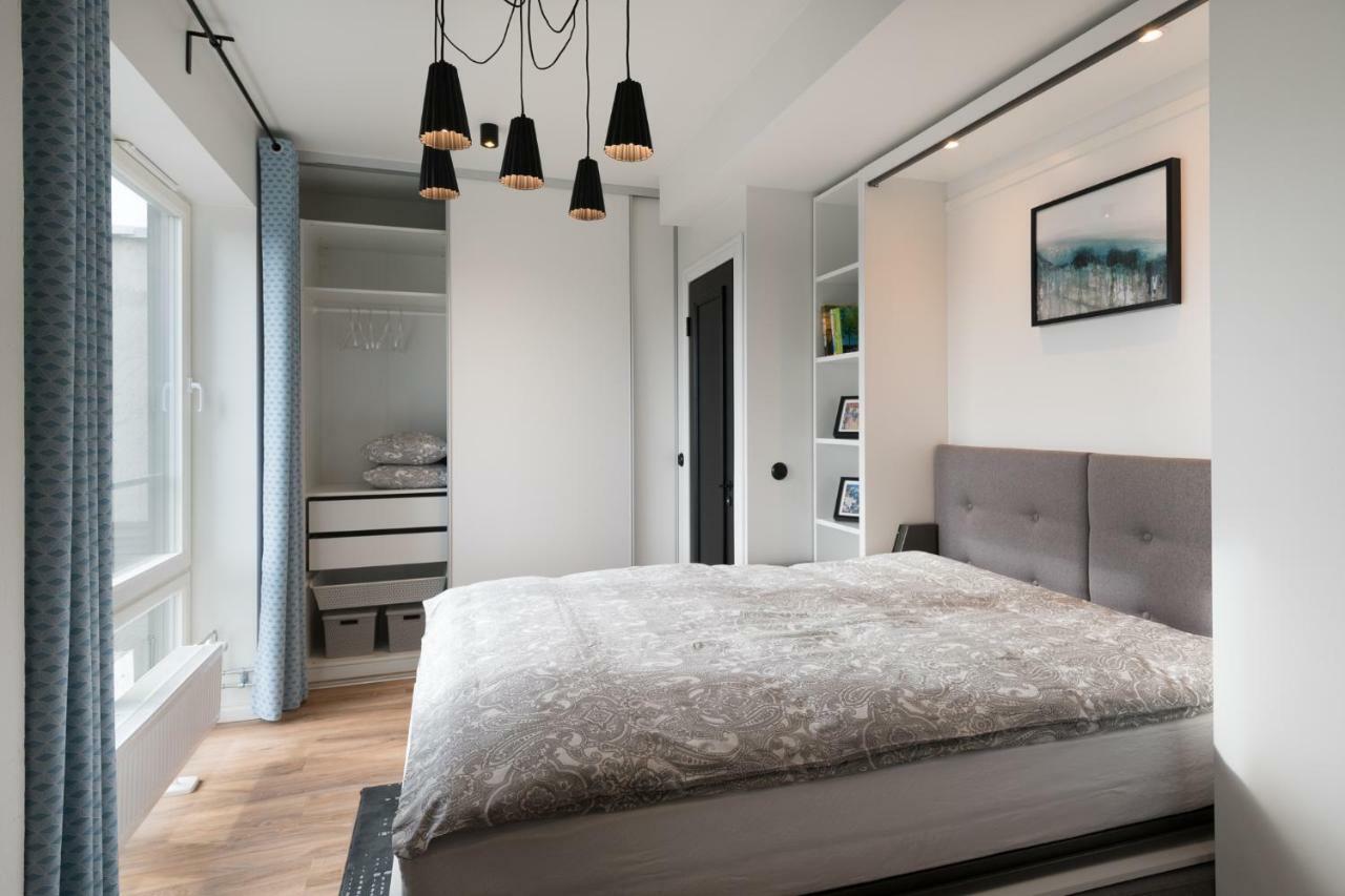 City Terrace Apartment Avangard - Large Private Roof Terrace Ταλίν Εξωτερικό φωτογραφία